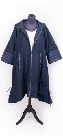 Coats / Jackets